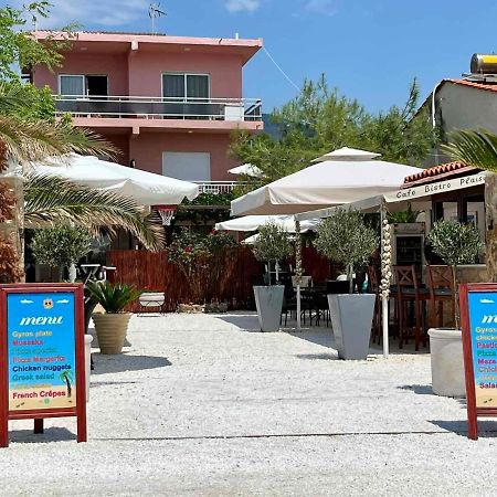 Plaisir Rooms Makriammos Екстериор снимка