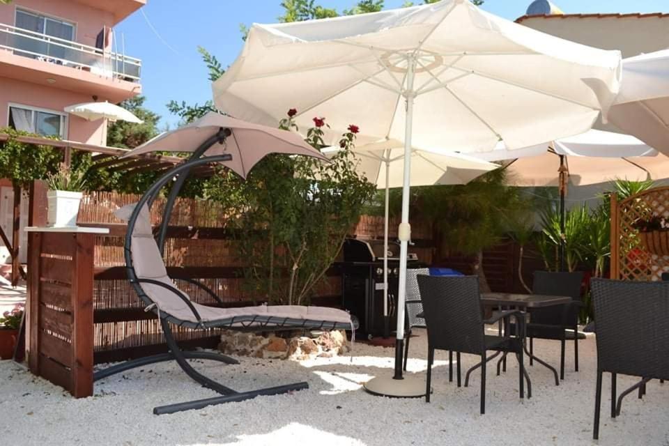 Plaisir Rooms Makriammos Екстериор снимка