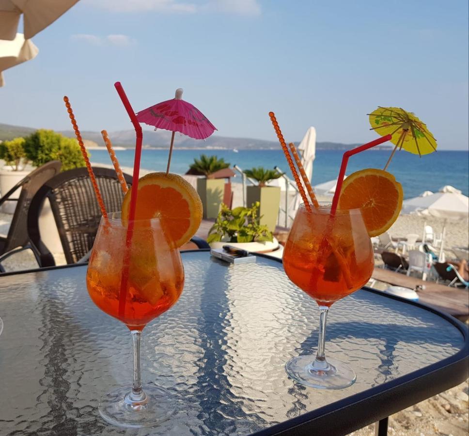 Plaisir Rooms Makriammos Екстериор снимка