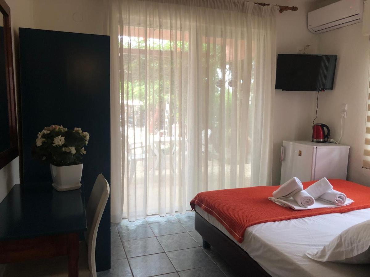 Plaisir Rooms Makriammos Екстериор снимка
