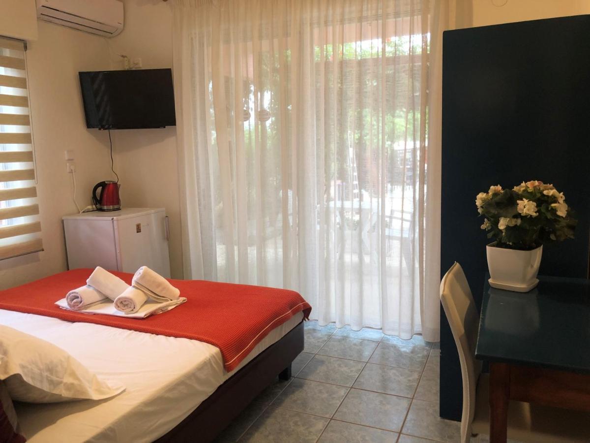 Plaisir Rooms Makriammos Екстериор снимка